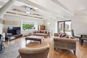 Photo 17- click for photo gallery